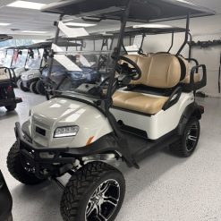 Club Car® 2027 Onward 2+2® 4 seater Lithium ION Lifted
