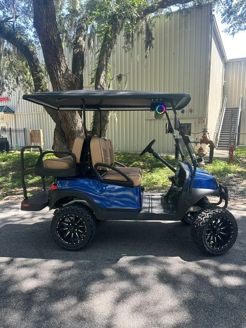 Club Car® 2023 Tempo® 4 seater Lithium ION Lifted - Image 3