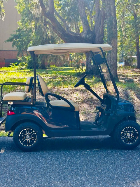 Club Car® 2023 Tempo 2+2® 4 seater Lithium ION Non-lifted - Image 2